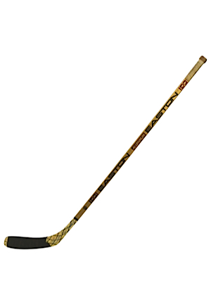 Brett Hull Game-Used & Autographed Easton Hockey Stick (JSA)