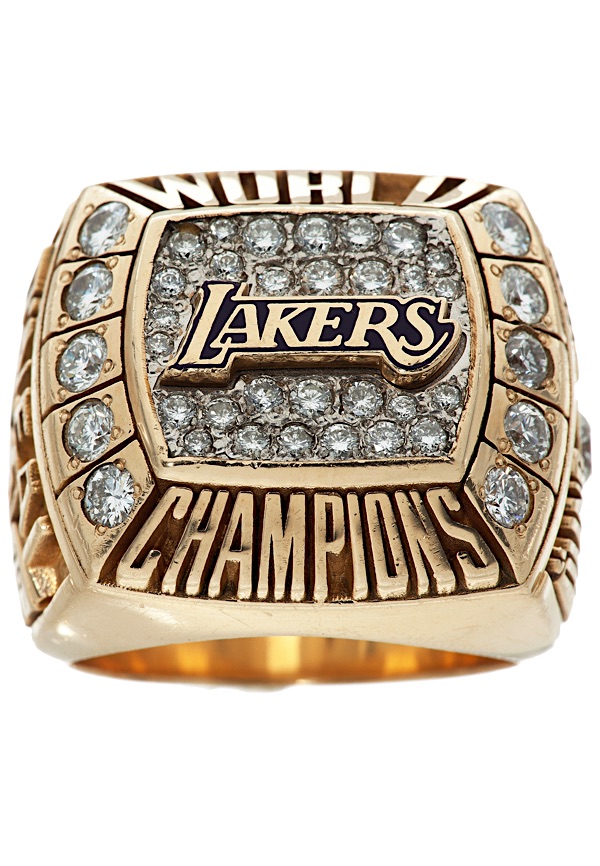 fundament Acht criticus Lot Detail - 2000 Shaquille O'Neal Los Angeles Lakers NBA Championship Ring  Gifted To His Publicist With Original Presentation Box