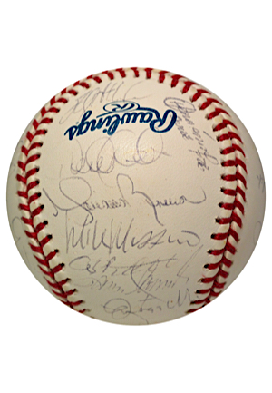 2001 New York Yankees Team-Signed OML Baseball (JSA • World Series Season)