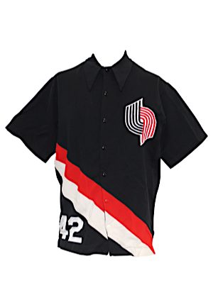 Late 1970s Wally Walker Portland Trail Blazers Warm-Up Suit, Pair Of Shorts & Warm-Up Pants (5)