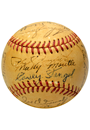 1952 New York Yankees Team-Signed Baseball (JSA • Championship Season)