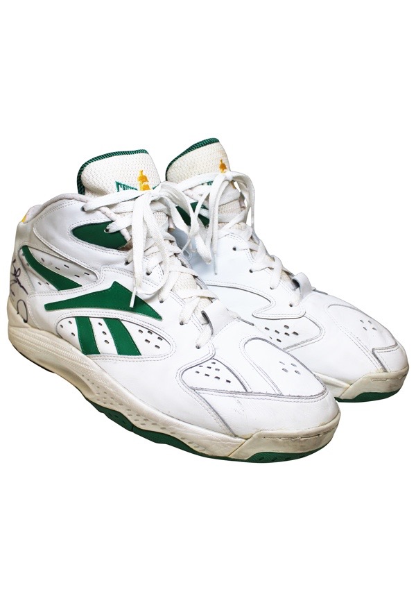 Lot Detail 1990s Shawn Kemp Seattle SuperSonics Game