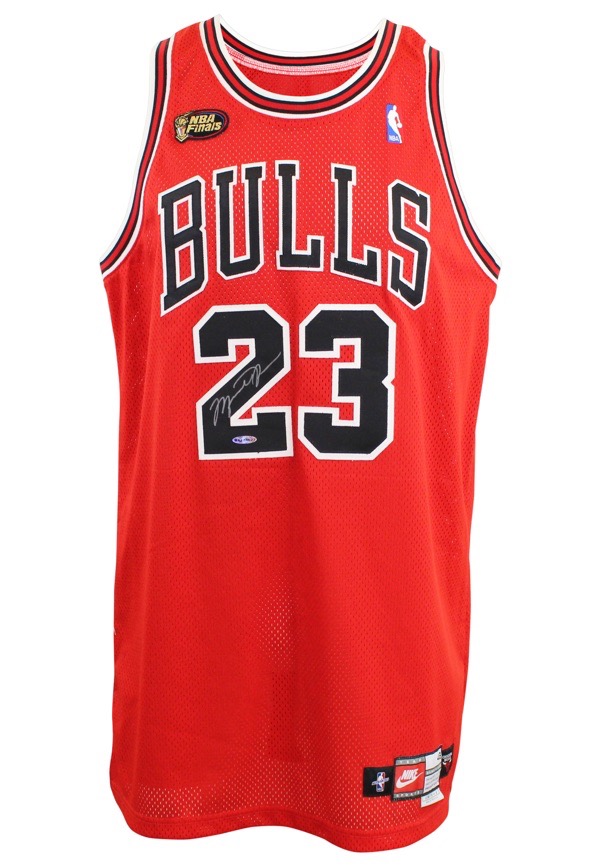 Michael Jordan Signed Bulls 1997-98 NBA Finals Nike Authentic