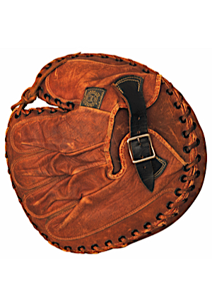 Babe Ruth Home Run Special All-Original Full Size Catchers Mitt (Great Condition)