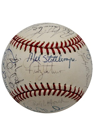 1972 New York Yankees Team-Signed OAL Baseball Including Thurmon Munson (Full JSA)