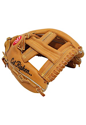 Cal Ripken Jr. Baltimore Orioles Player Model Glove