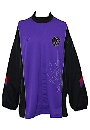 1998-99 Vince Carter Toronto Raptors Rookie Autographed Warm-Up Jacket (Photos Of Him Signing)