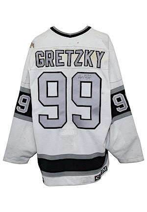 1990-91 Wayne Gretzky LA Kings Autographed Pro-Cut Jersey (PSA/DNA LOA • "99" & Velcro In Tail)