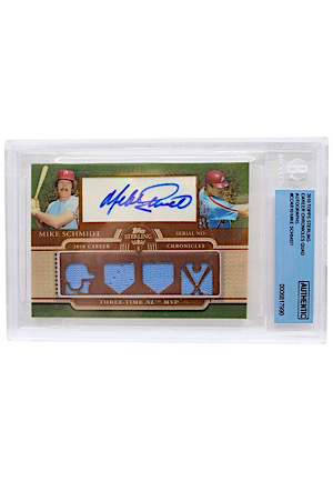 2010 Topps Sterling Career Chronicles Autographs Mike Schmidt #4CCAR10 (Beckett Encapsulated • Autograph Graded 10)