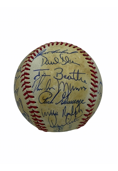 1978 New York Yankees Team-Signed OAL Baseball Including Thurman Munson (Championship Season • Full JSA)