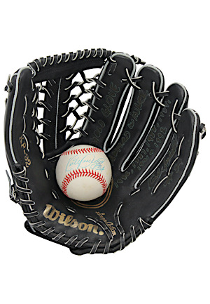 Kirby Puckett Minnesota Twins Pro Model Glove With Autographed Baseball