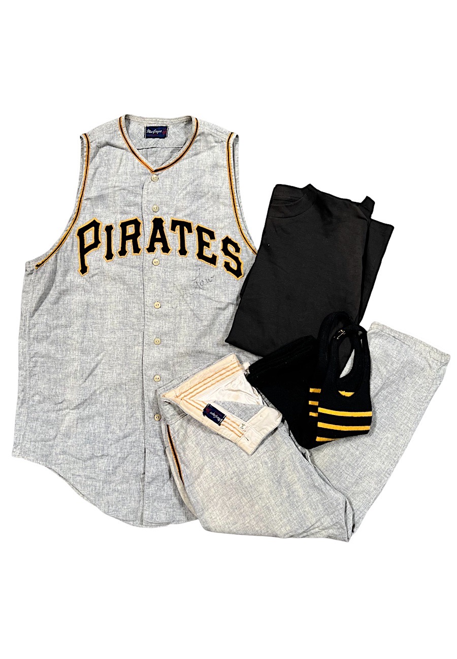 pittsburgh pirates game worn vest jersey