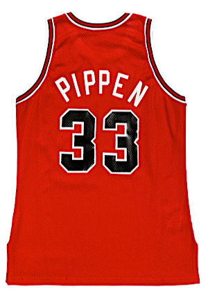 1991-92 Scottie Pippen Game-Used & Autographed Road Jersey (Team LOA • JSA • Championship Season)