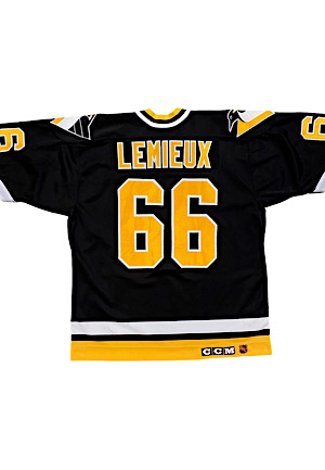 1993-94 Mario Lemieux Pittsburgh Penguins Game-Used Jersey (Penguins LOA)