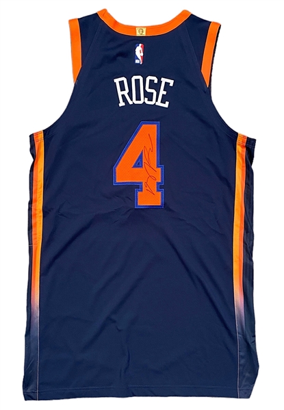 11/30/2022 Derrick Rose NY Knicks Game-Used & Autographed Jersey (Photo-Matched)