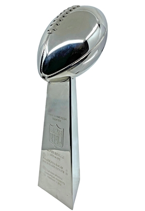 2018 Nigel Bradham Philadelphia Eagles Super Bowl LII Championship Players Trophy