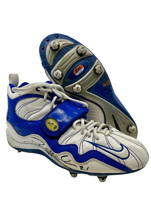 Late 1990s Deion Sanders Dallas Cowboys Game-Used & Autographed Nike Cleats (Sourced From Sanders)